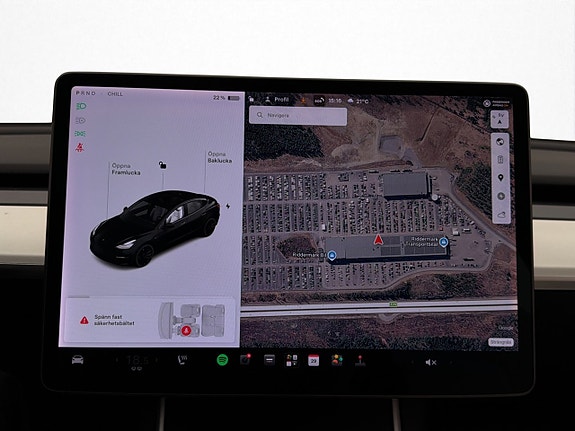 Tesla Model 3 18 of 30