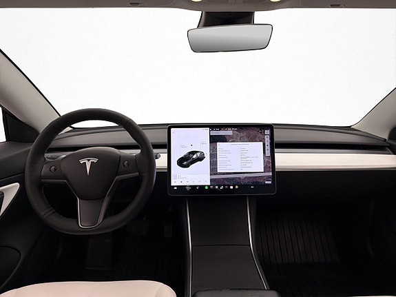 Tesla Model 3 12 of 30