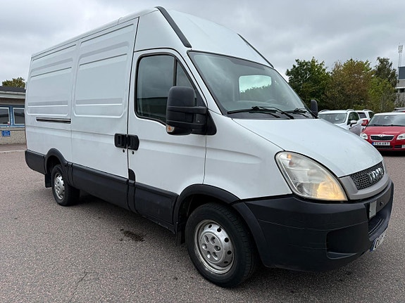 Iveco Daily 35C13 9 of 14