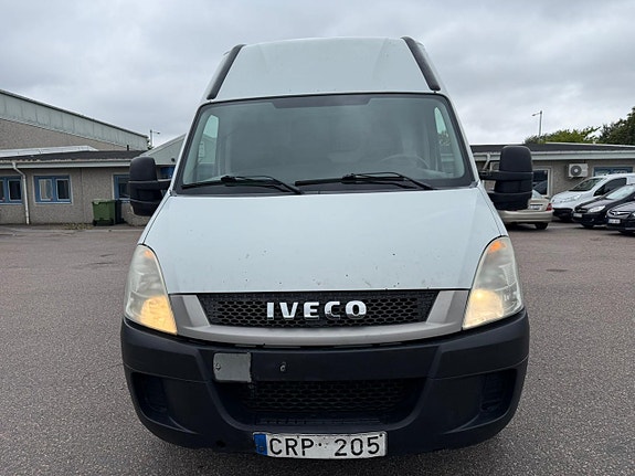 Iveco Daily 35C13 2 of 14