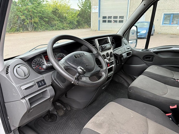 Iveco Daily 35C13 11 of 14