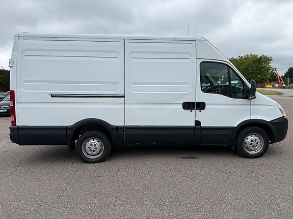 Iveco Daily 35C13 7 of 14