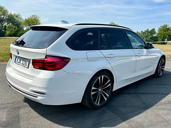 BMW 335d 5 of 15