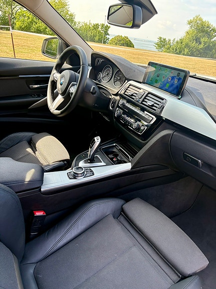 BMW 335d 8 of 15