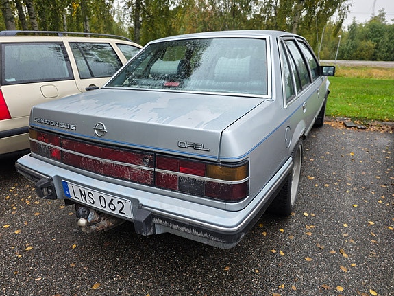 Opel Senator 2 of 6