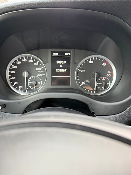 Mercedes-Benz Vito 111 9 of 10