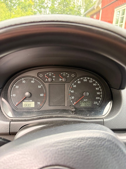 Volkswagen Polo 5 of 8