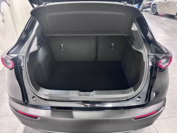Mazda CX-30 15 of 15