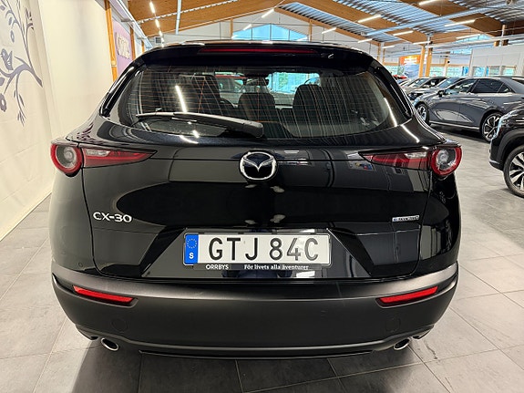 Mazda CX-30 4 of 15