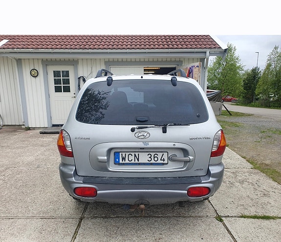 Hyundai Santa Fe 5 of 9