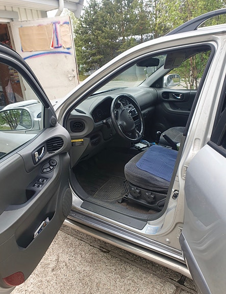 Hyundai Santa Fe 4 of 9