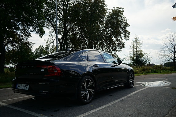 Volvo S90 7 of 28