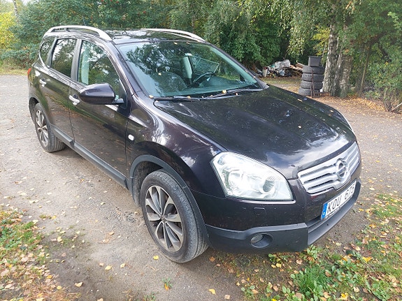 Nissan Qashqai+2 2 of 7