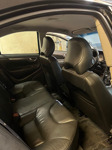 Volvo S60 8 of 9