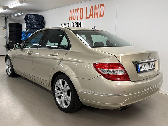 Mercedes-Benz C180 5 of 25