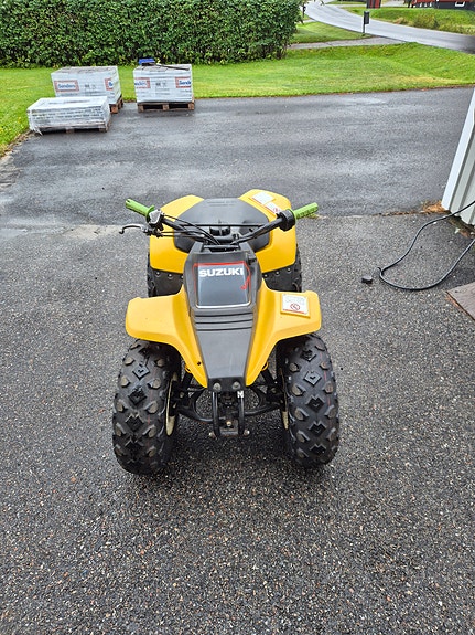 Suzuki Lt80 3 of 5