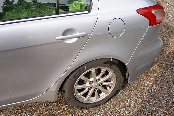 Mitsubishi Lancer 7 of 7
