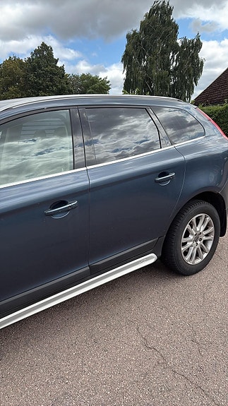 Volvo XC60 3 of 7