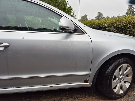 Skoda Superb 3 of 4