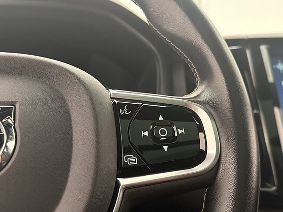 Volvo XC60 19 of 30