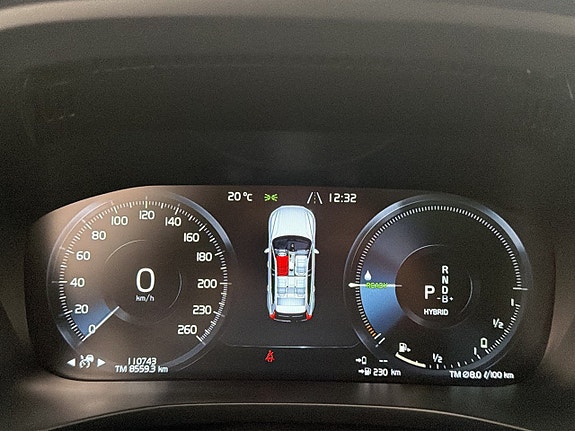 Volvo XC60 18 of 30
