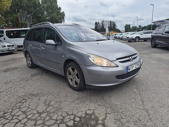 Peugeot 307 SW 2 of 14