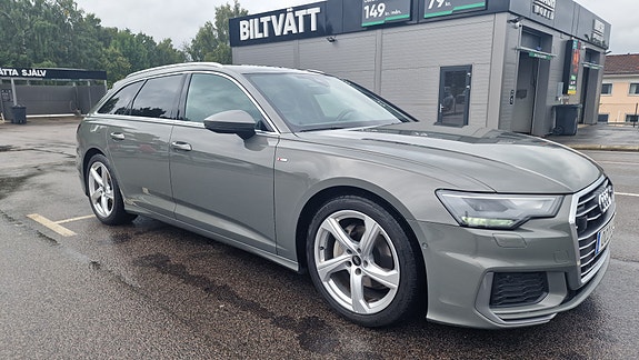 Audi A6 2 of 9