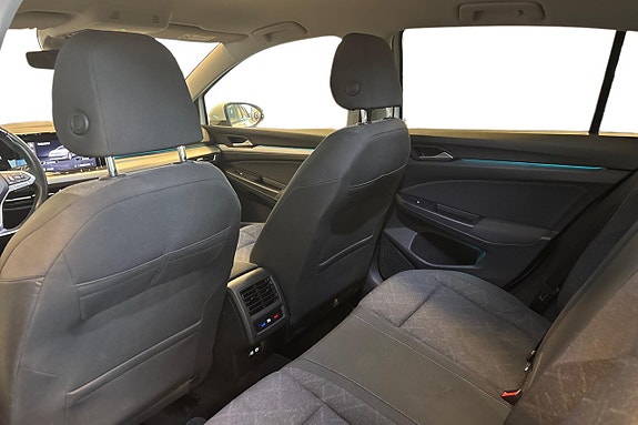 Volkswagen Golf I 21 of 26