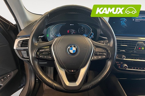 BMW 530e 13 of 26