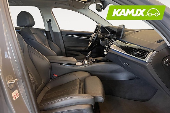 BMW 530e 15 of 26