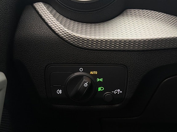 Audi Q2 24 of 28