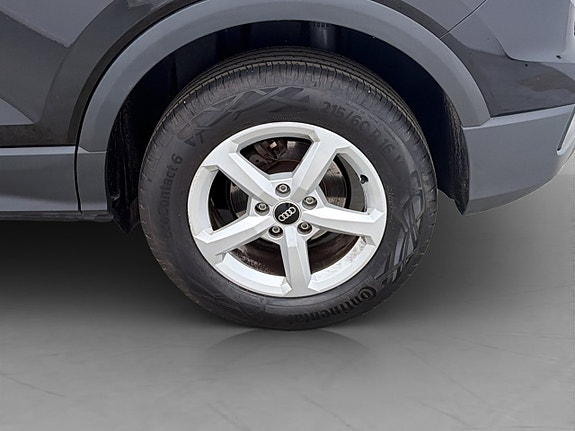 Audi Q2 26 of 28