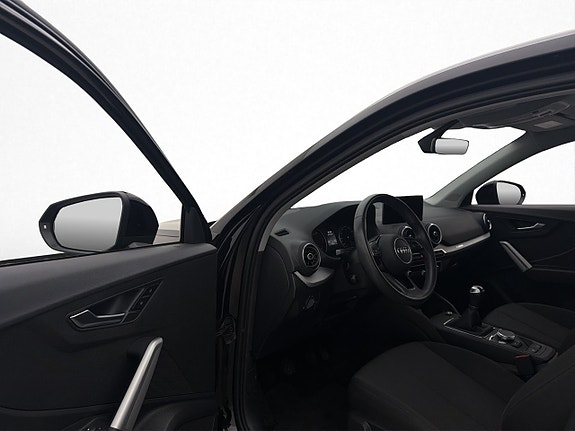 Audi Q2 8 of 28