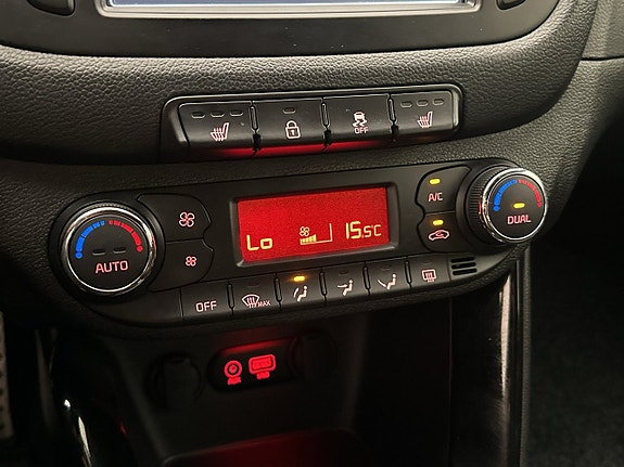 Kia Ceed 18 of 30