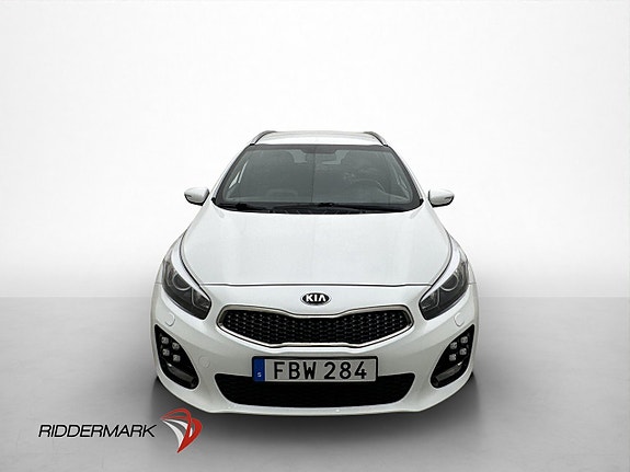 Kia Ceed 2 of 30
