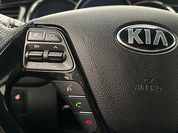 Kia Ceed 12 of 30