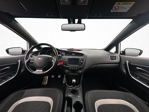 Kia Ceed 10 of 30