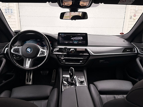 BMW 530e 8 of 8