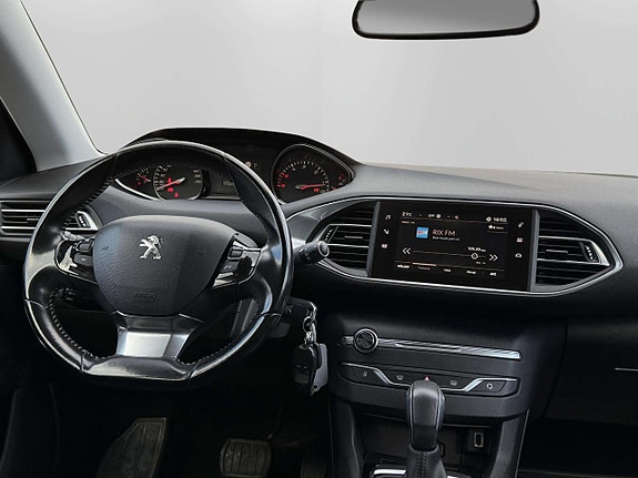 Peugeot 308 14 of 24
