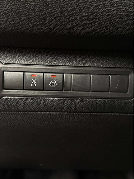 Peugeot 308 18 of 24