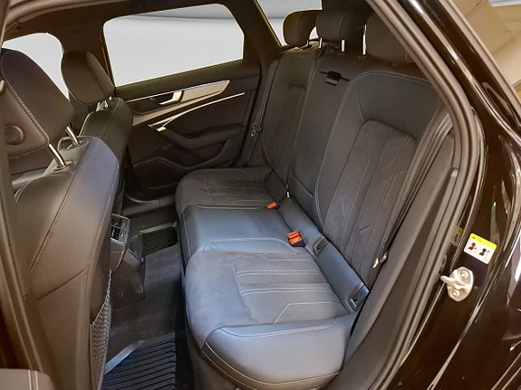 Audi A6 allroad 11 of 12