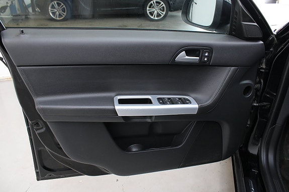 Volvo V50 7 of 12