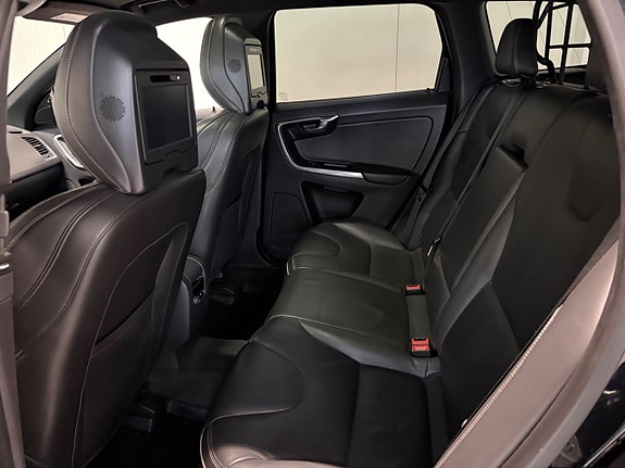 Volvo XC60 22 of 26