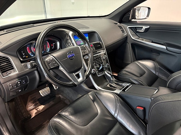 Volvo XC60 9 of 26