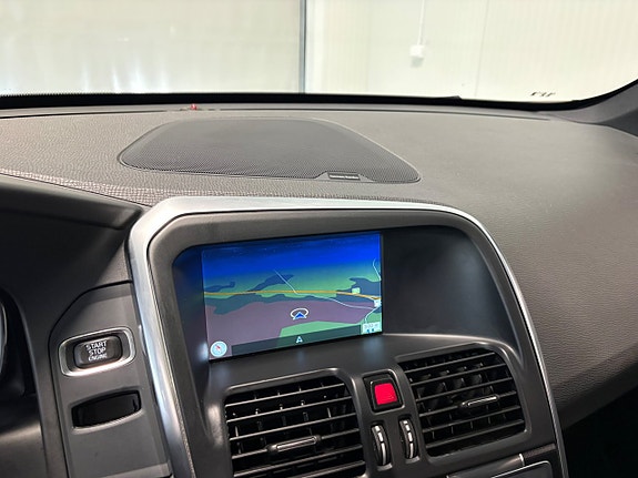 Volvo XC60 19 of 26