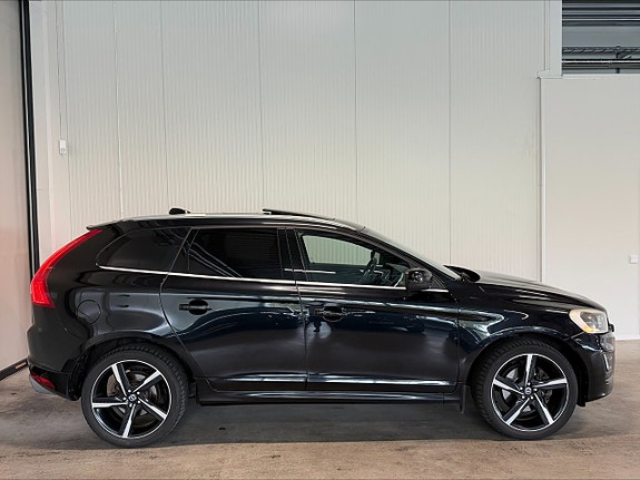 Volvo XC60 4 of 26