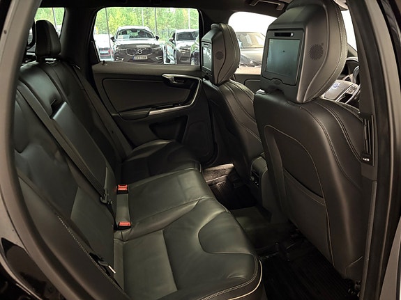 Volvo XC60 24 of 26