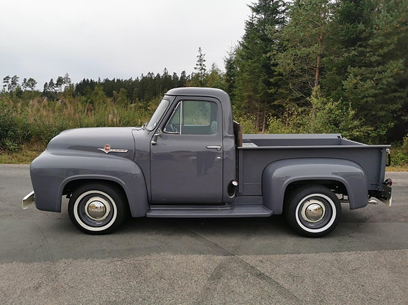 Ford F-100 5 of 25