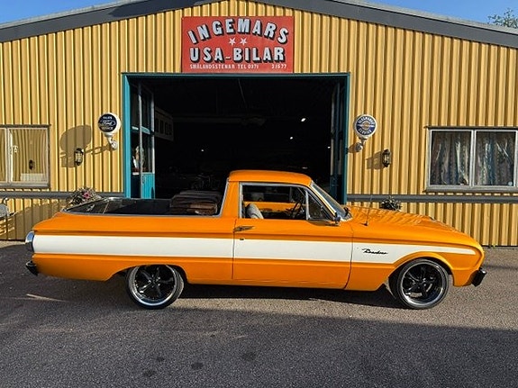 Ford F-100 3 of 25