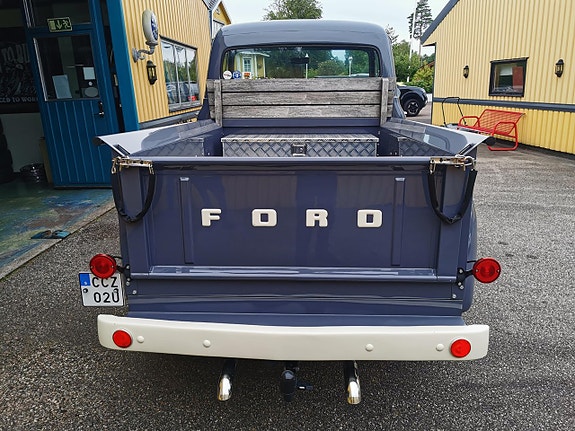 Ford F-100 10 of 25